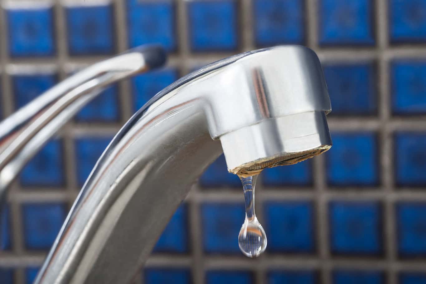 Water leaking from faucet